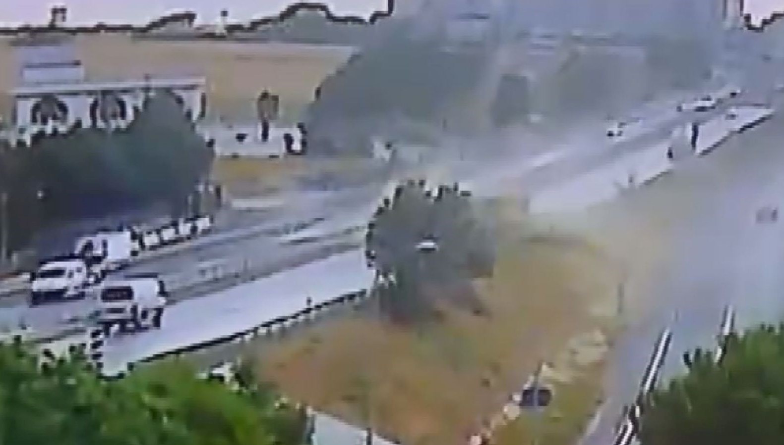 buyukcekmecede yolu kapatan kaza V246PKkv