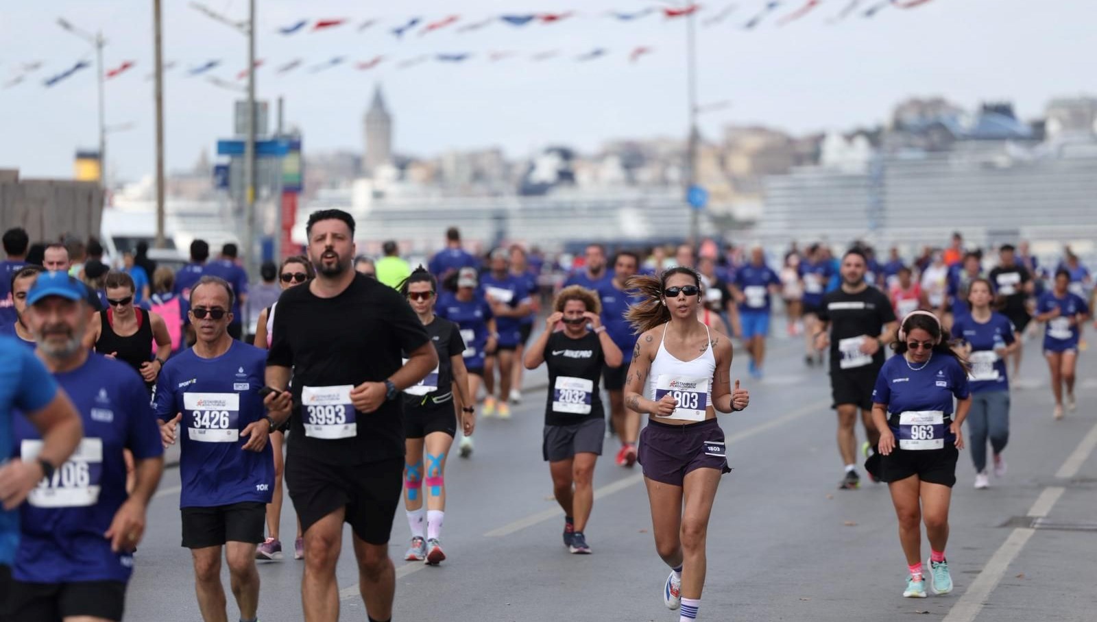 istanbulu kosuyorum yarisina yogun katilim 6AEKk8h3