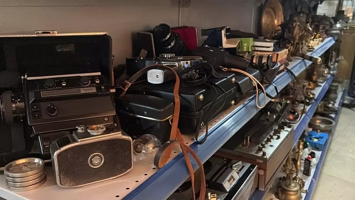 tekirdagli kahveci kahvehanesini antikaciya donusturdu dgthP5zg.jpg