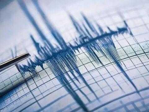Girit adasi aciklarinda 35 buyuklugunde deprem BzdtlVD3